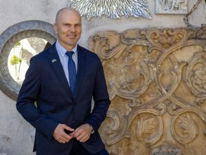 Cătălin Cârcu și EkoGroup – partenerii de încredere ai industriei digitale din România